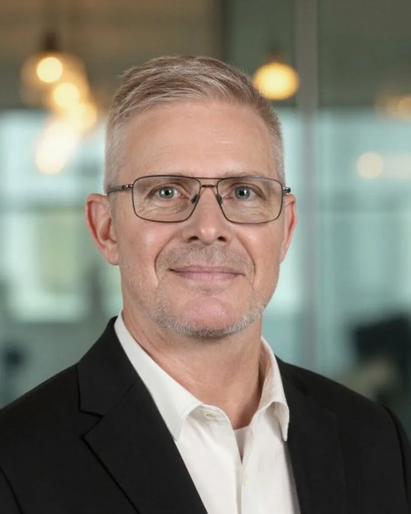 Professional AI headshot of a man, made by Headshots from his own selfies