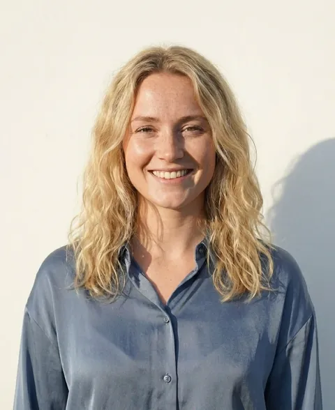 AI-genererad professionell headshot