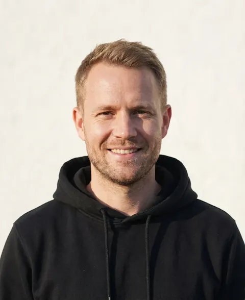 AI-genererad professionell headshot
